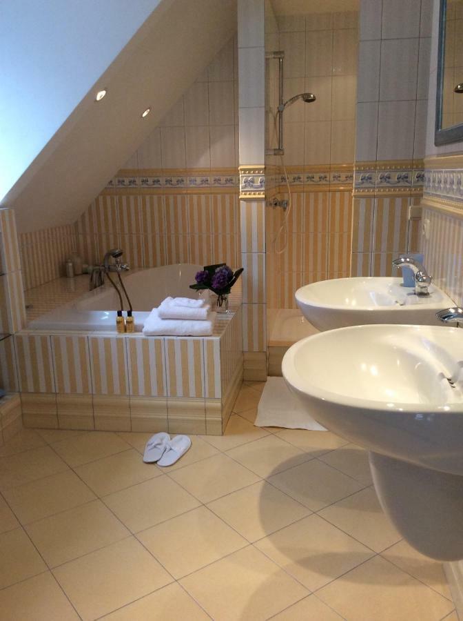 B&B Uden-Zuid ウーデン エクステリア 写真